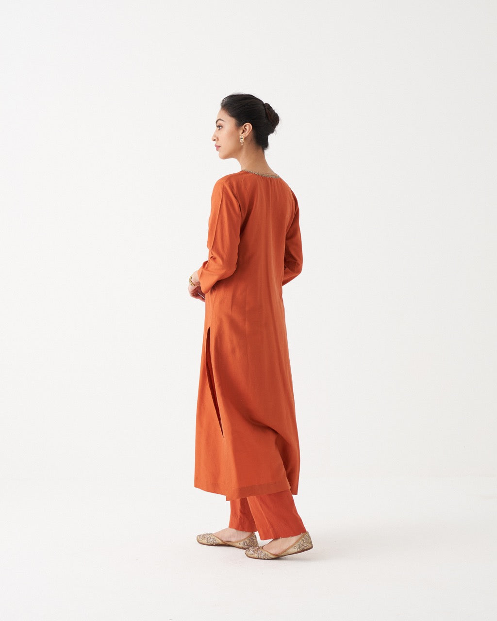 NYRA - BURNT ORANGE HABUTAI SILK KURTA