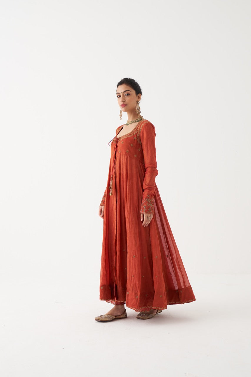 SAHIRA  - SCARLET RED HANDWOVEN TISSUE CHANDERI ANARKALI WITH GREEN TISSUE CHANDERI DUPATTA